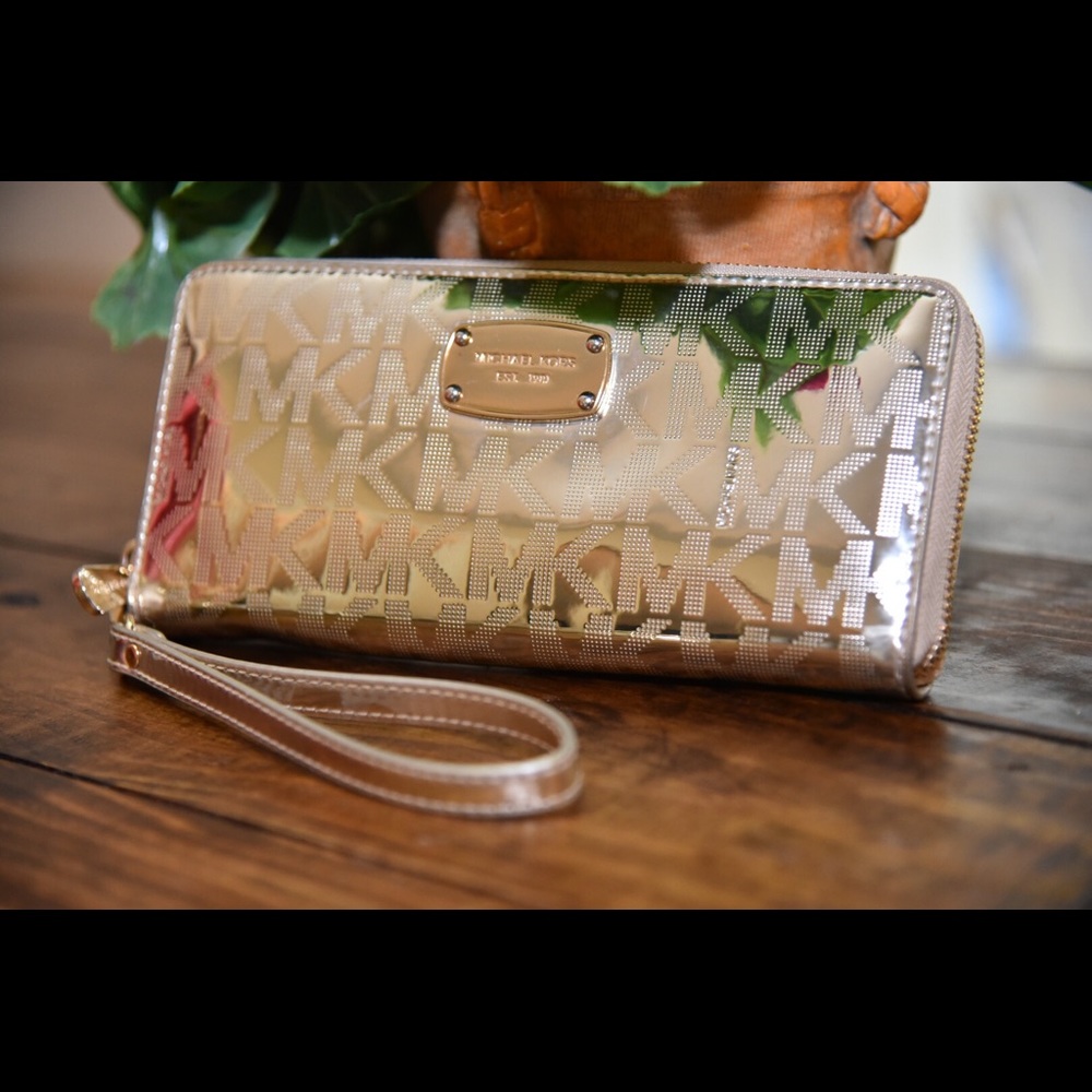 Gold Michael Kors Wallet